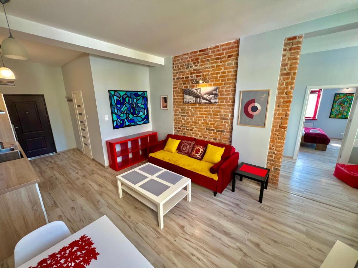 Red&Yellow Apartments Centrum Olsztyn  Esterno foto